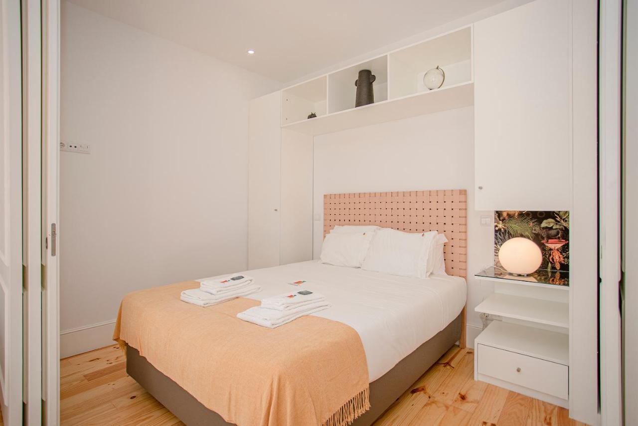 Liiiving In Porto - Flores Design Experience Apartments Exteriör bild